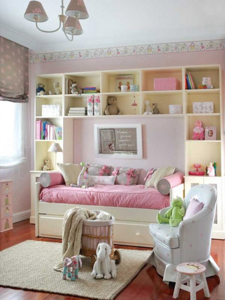 teenage-girl-room