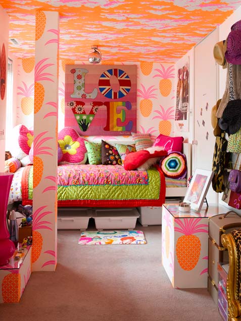 colorful-teen-bedroom