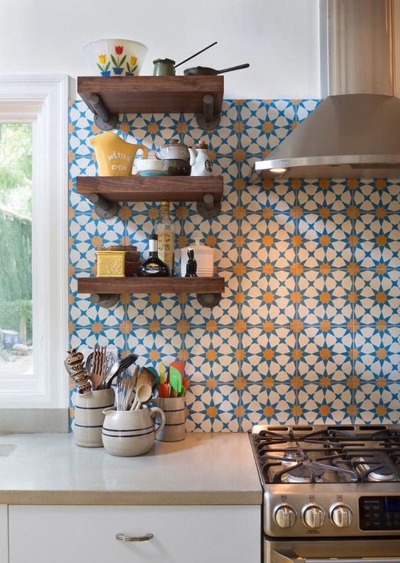 6 Exclusive Tiles for the Kitchen Backsplash - 06 Patterned Tiles
